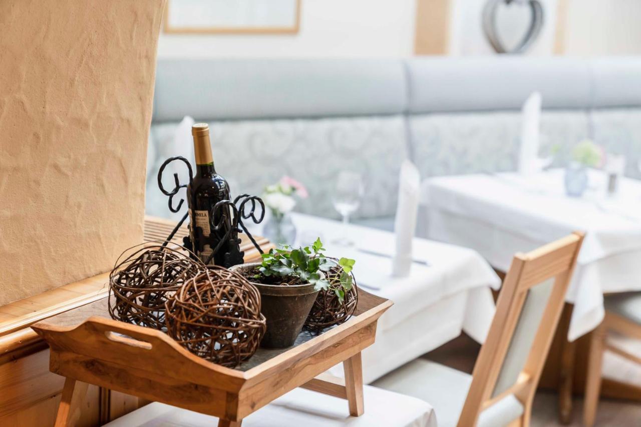 Hotel Markgraf Lehnin Ngoại thất bức ảnh